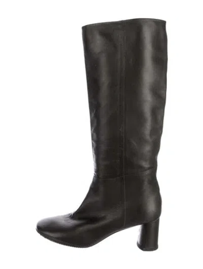 Pre-owned Loq Leather Riding Boots In Black