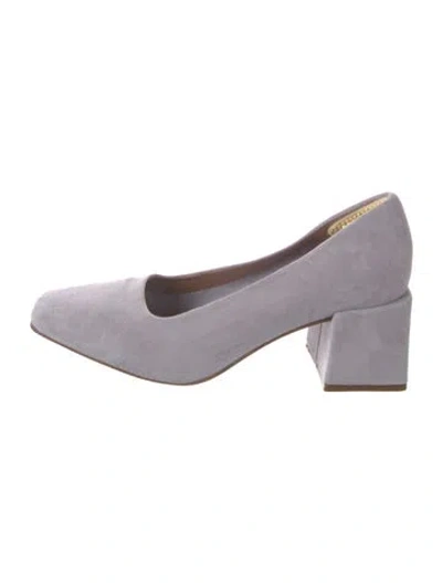 Pre-owned Loq Suede Pumps In Purple