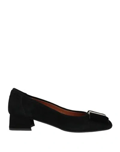 Lorbac Woman Pumps Black Size 10 Leather