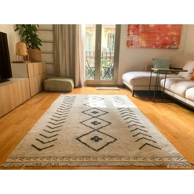 Lorena Canals Chevron Handmade Tufted Rectangle 4'7" X 7'1" Cotton Area Rug In White/black In Neutral