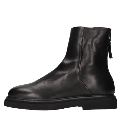 Lorena Paggi Boots In Black