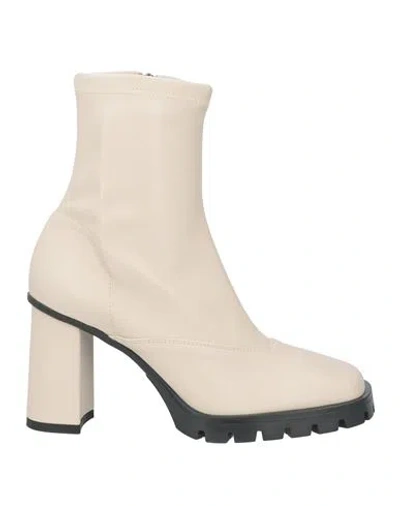 Lorenzo Mari Woman Ankle Boots Beige Size 8 Leather