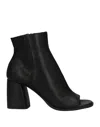 Loretta Pettinari Ankle Boots In Black