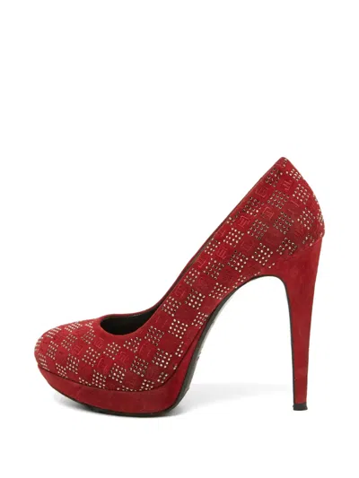 Pre-owned Loriblu Crystal-embellished Suede Heeled Pumps In Red
