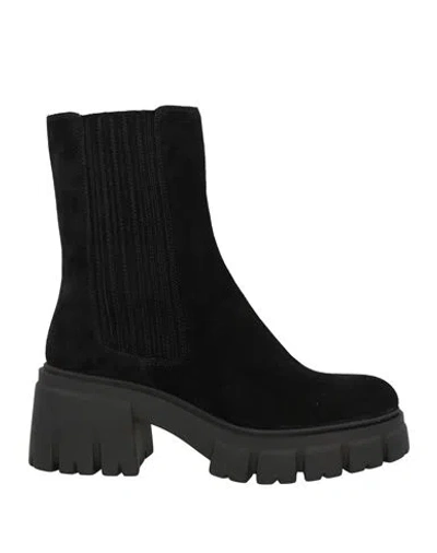 Loriblu Woman Ankle Boots Black Size 11 Calfskin In Black