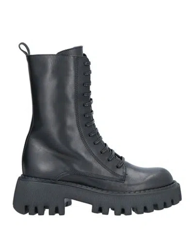 Loriblu Woman Ankle Boots Black Size 11 Calfskin