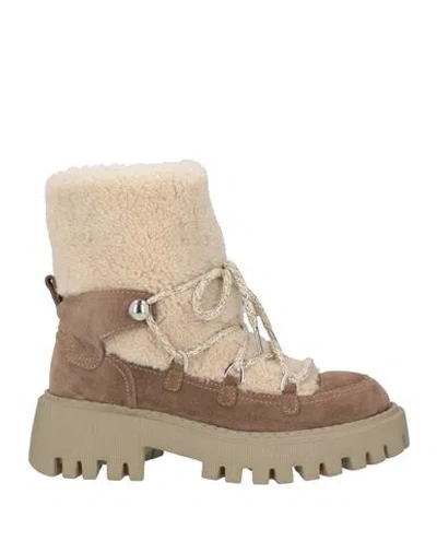 Loriblu Woman Ankle Boots Taupe Size 11 Leather In Grey