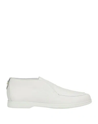 Loriblu Woman Loafers White Size 9 Leather