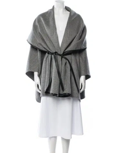 Pre-owned Loro Piana Cashmere Cape In Gray
