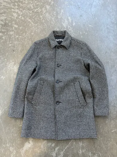 Pre-owned Loro Piana Houndstooth Trench Coat In Black
