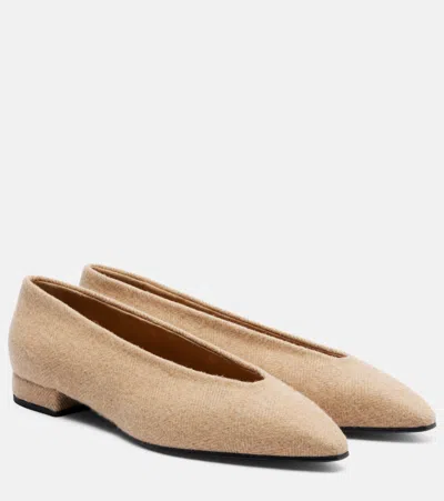 Loro Piana Rebecca Herringbone Ballet Flats In Neutral