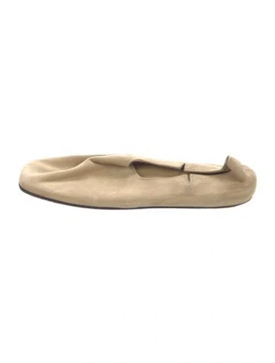 Pre-owned Loro Piana Suede Ballet Flats In Neutral