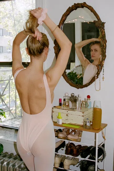 Los Angeles Apparel B303gd - Garment Dye Boatneck Dance Bodysuit In Seashell Pink