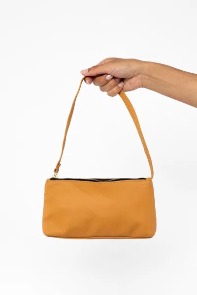 Los Angeles Apparel Rlh3468 - Leather Zip Pochette In Camel