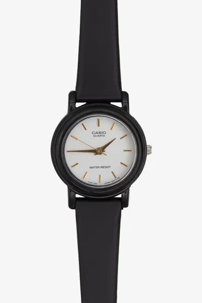 Los Angeles Apparel Wcha139e - Women's Casio Classic Round Analog Watch In White