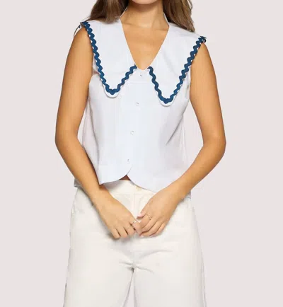 Lost + Wander Luciana Shallow Tailed Collar Top In White-navy