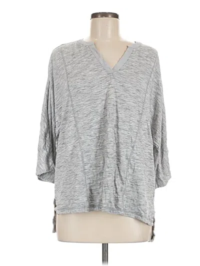Pre-owned Lou & Grey 3/4 Sleeve Top Gray V-neck Tops