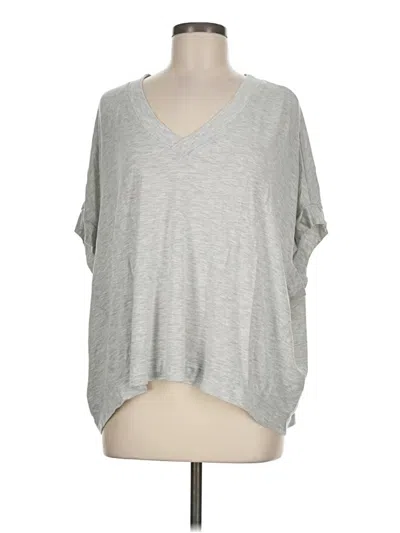 Pre-owned Lou & Grey 3/4 Sleeve T-shirt In Gray