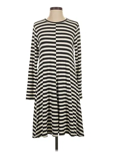 Pre-owned Lou & Grey Casual Dress In Black