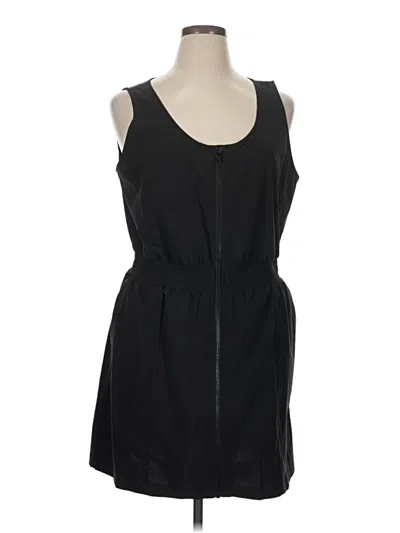 Pre-owned Lou & Grey Casual Dress In Black