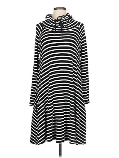 Pre-owned Lou & Grey Casual Dress In Black