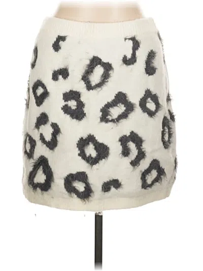 Pre-owned Lou & Grey Casual Skirt In Ivory