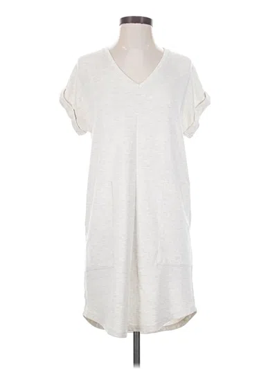 Pre-owned Lou & Grey Poncho In Ivory