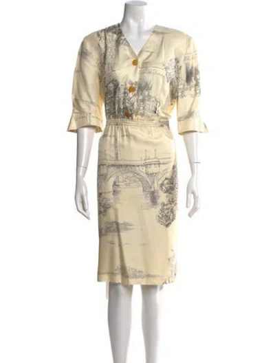 Pre-owned Louis Fèraud Silk Knee-length Dress In Neutrals