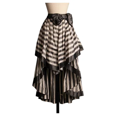 Pre-owned Louis Fèraud Louis Feraud Skirt By Louis Feraud Circa 1985-1990 In Black