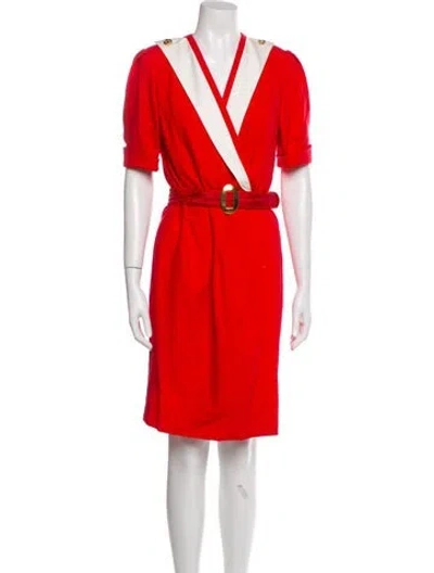 Pre-owned Louis Fèraud Trench Coat In Red