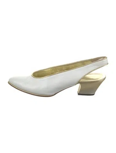 Pre-owned Louis Fèraud Vintage Leather Slingback Pumps In White