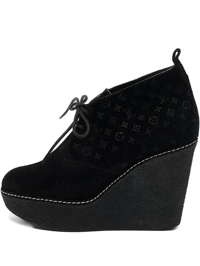 Pre-owned Louis Vuitton 100mm Suede Wedge Monogram Boots In Black