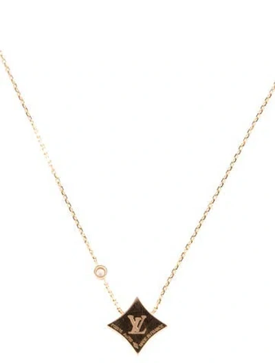 Pre-owned Louis Vuitton 18k Mother Of Pearl & Diamond Color Blossom Bb Star Pendant Necklace, 16" In White