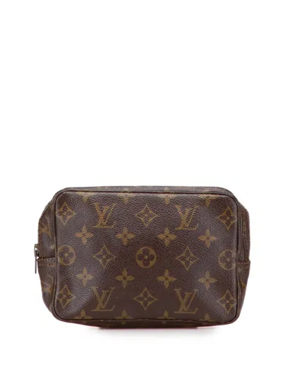 Pre-owned Louis Vuitton 1982 Monogram Trousse Toilette 18 Clutch Bag In Brown