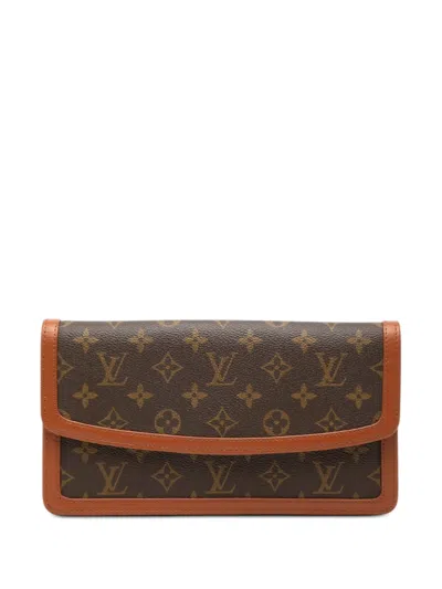 Pre-owned Louis Vuitton 1988 Monogram Pochette Dame Pm Clutch Bag In Brown