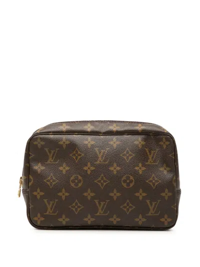 Pre-owned Louis Vuitton 1988 Monogram Trousse Toilette 23 Clutch Bag In Brown