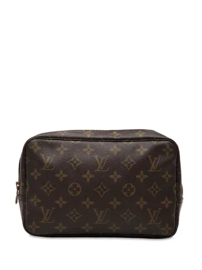 Pre-owned Louis Vuitton 1990-2010 Monogram Trousse Toilette 23 Clutch Bag In Brown