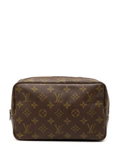 Pre-owned Louis Vuitton 1990-2010 Monogram Trousse Toilette 23 Clutch Bag In Brown