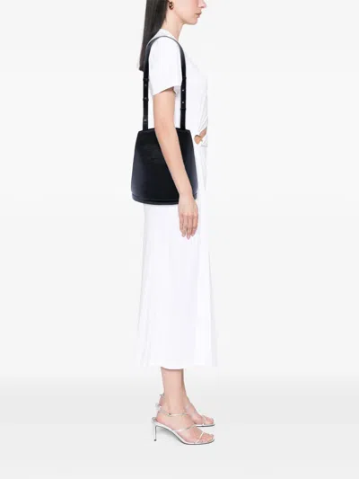 Pre-owned Louis Vuitton 1990-2010 Epi Cluny Shoulder Bag In Black