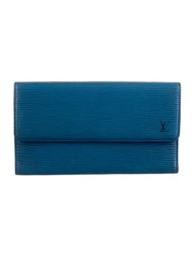 Pre-owned Louis Vuitton 1993 Epi Leather International Wallet In Blue