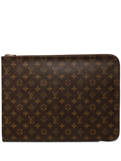Pre-owned Louis Vuitton 1999 Monogram Etui Voyage Gm Clutch Bag In Brown