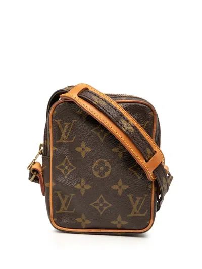 Pre-owned Louis Vuitton 1999 Monogram Mini Danube Crossbody Bag In Brown