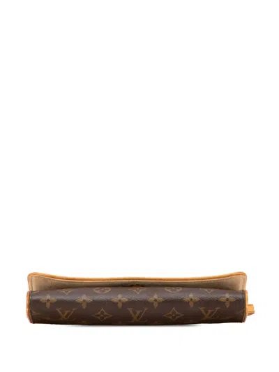 Pre-owned Louis Vuitton 1999 Monogram Pochette Twin Gm Crossbody Bag In Brown