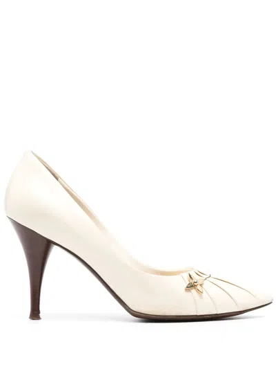 Pre-owned Louis Vuitton 2000  80mm Flower-charm Pumps In Neutrals