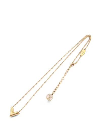 Pre-owned Louis Vuitton 2000s Essential V Necklace In Gold