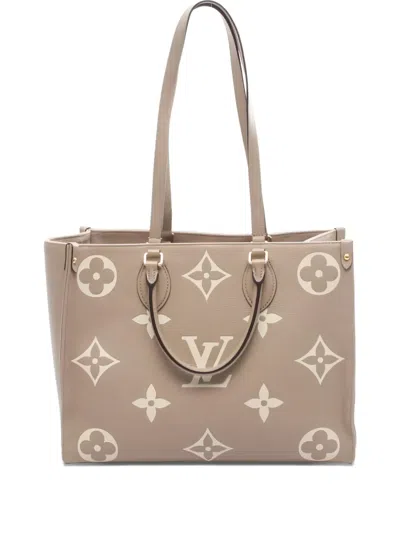 Pre-owned Louis Vuitton 2000s Mm Onthego Monogram Tote Bag In Neutral