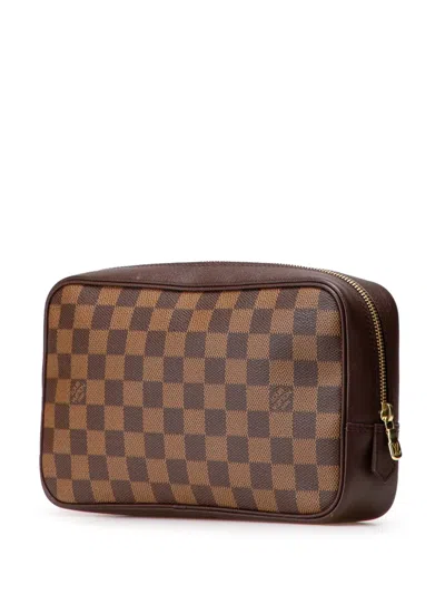 Pre-owned Louis Vuitton 2001 Damier Ebene Trousse Toilette 25 Clutch Bag In Brown