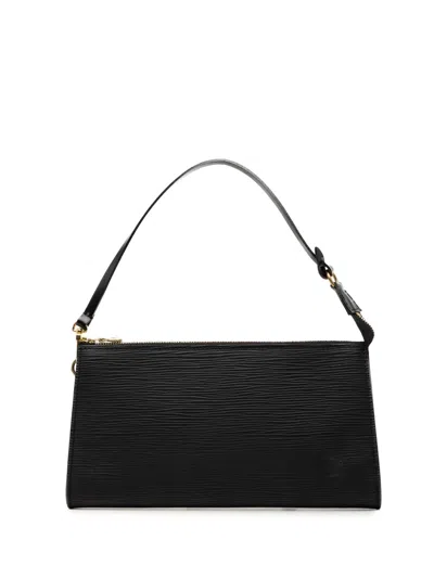 Pre-owned Louis Vuitton 2001 Epi Pochette Accessoires Shoulder Bag In Black