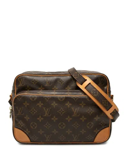 Pre-owned Louis Vuitton 2001 Monogram Nil Crossbody Bag In Brown