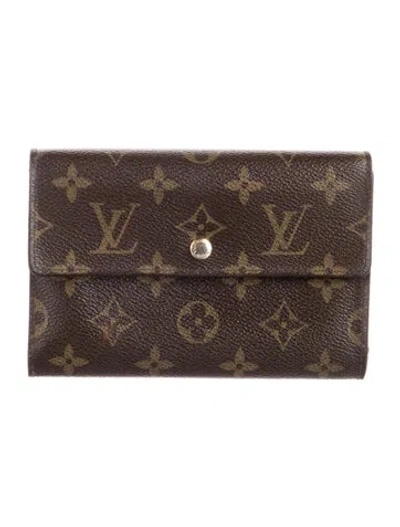 Pre-owned Louis Vuitton 2001 Monogram Pattern Compact Wallet In Brown